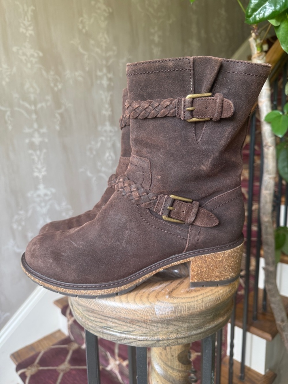 AETREX ladies brown leather boot NWOT size 8 1/2 excellent condition - Picture 6 of 14